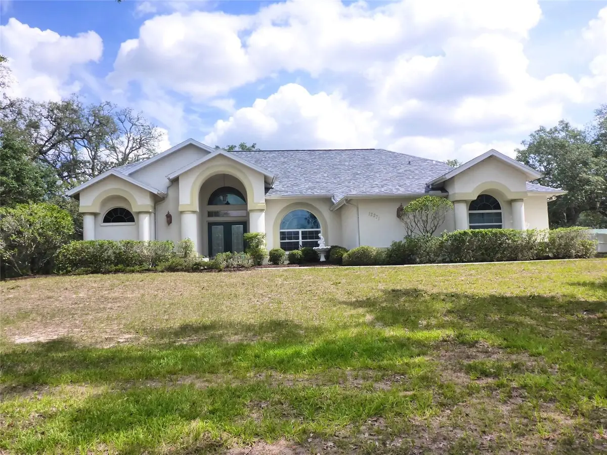 12271 Centralia Rd, Weeki Wachee, FL 34614 - Image #1