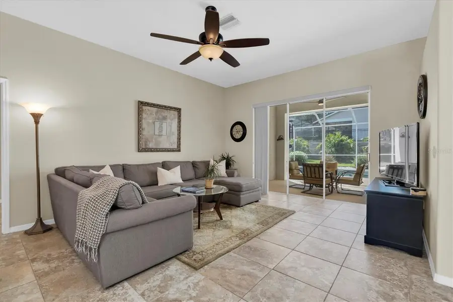 137 Woodcreek Drive E, Safety Harbor, FL 34695 - Image #2