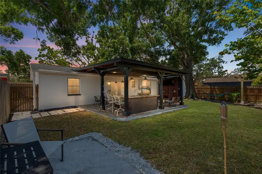 1851 Oklahoma Avenue Ne, Saint Petersburg, FL 33703 - Image #3