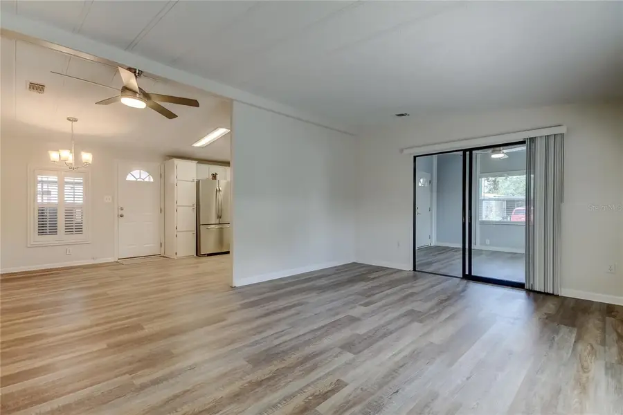 9110 Sheldon West Drive, Tampa, FL 33626 - Image #2