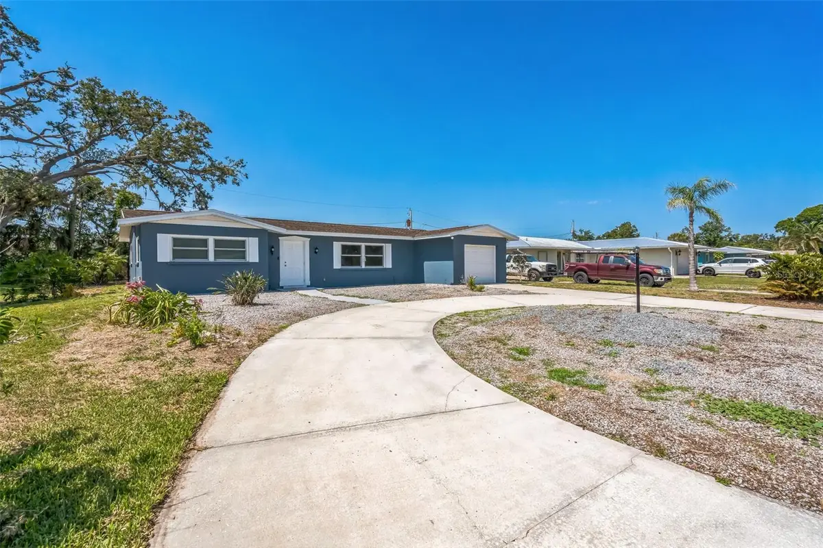 315 Dorchester Drive, Venice, FL 34293 - #1