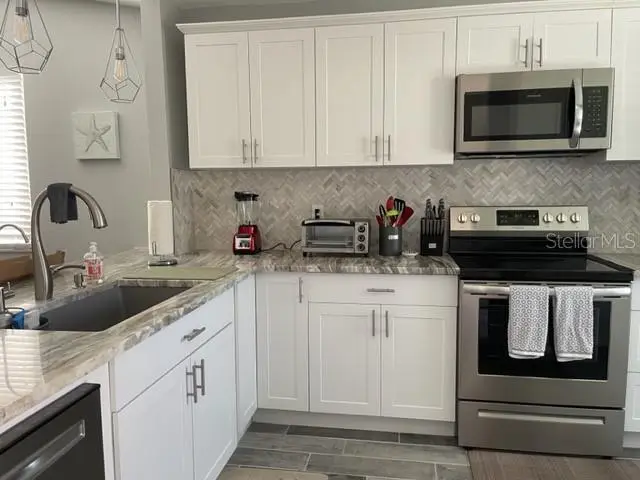 2714 60th Avenue Terrace W #12D, Bradenton, FL 34207 - Image #3