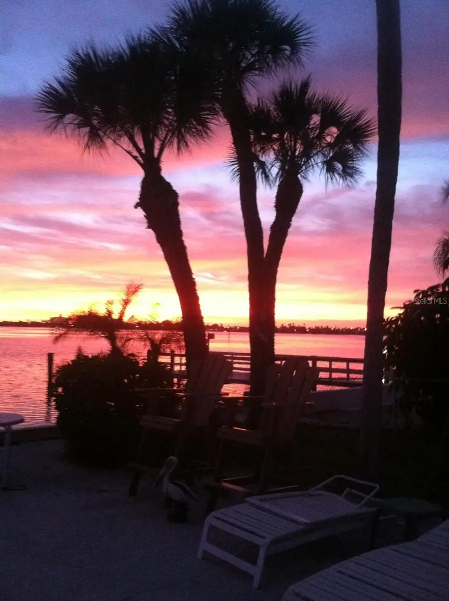 7052 S Shore Drive S, South Pasadena, FL 33707 - Image #3