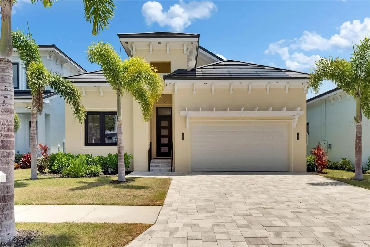 6532 Simone Shores Circle, Apollo Beach, FL 33572 - Image #1