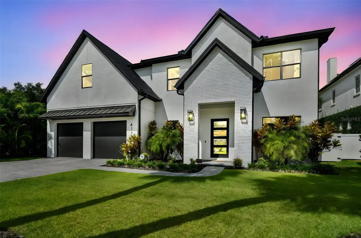 4111 W Swann Avenue, Tampa, FL 33609 - Image #1