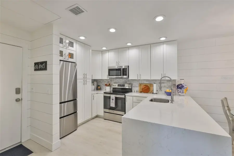 230 Medallion Boulevard #F, Madeira Beach, FL 33708 - Image #3