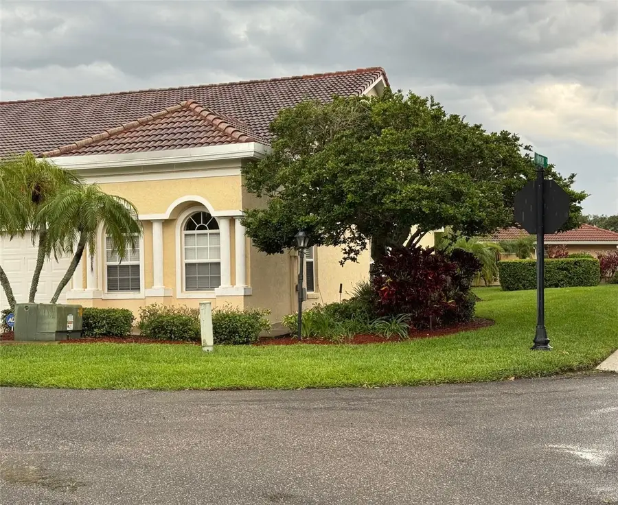 2202 Garden Lake Drive, Winter Haven, FL 33884 - Image #2