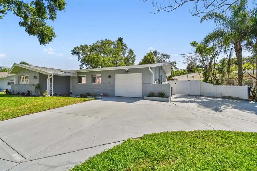 94 Nicholas Drive, Dunedin, FL 34698 - Image #2