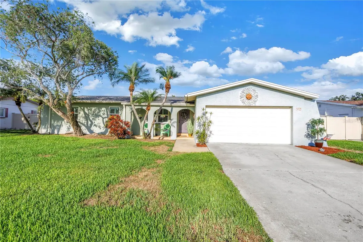 5925 18th Street Ne, Saint Petersburg, FL 33703 - Image #1