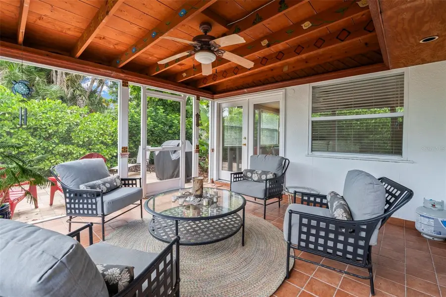 2334 Tropical Shores Drive Se, Saint Petersburg, FL 33705 - Image #3