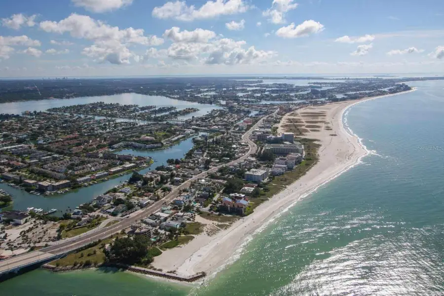 11605 Gulf Boulevard #506, Treasure Island, FL 33706 - Image #3