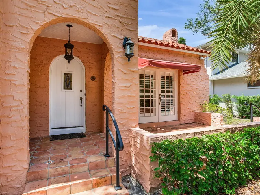 4521 W Azeele Street, Tampa, FL 33609 - #3