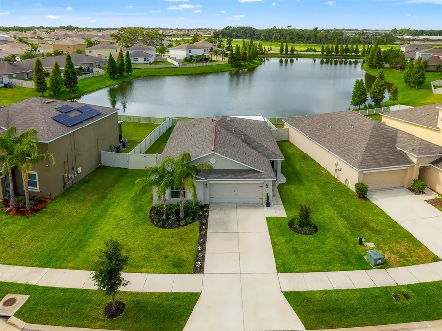 10512 Fuzzy Cattail Street, Riverview, FL 33578 - Image #2