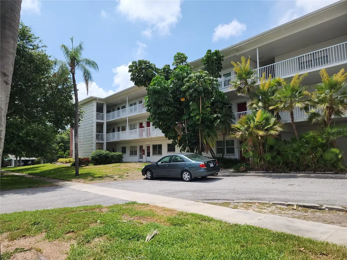 5155 9th Avenue N #206 B, Saint Petersburg, FL 33710 - Image #1