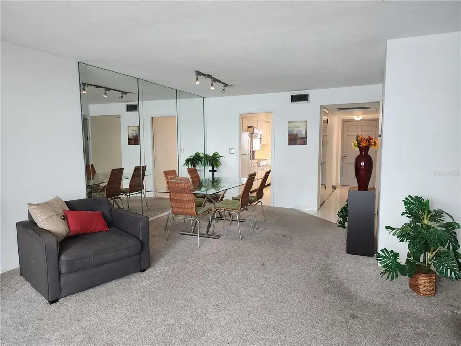 5155 9th Avenue N #206 B, Saint Petersburg, FL 33710 - Image #3