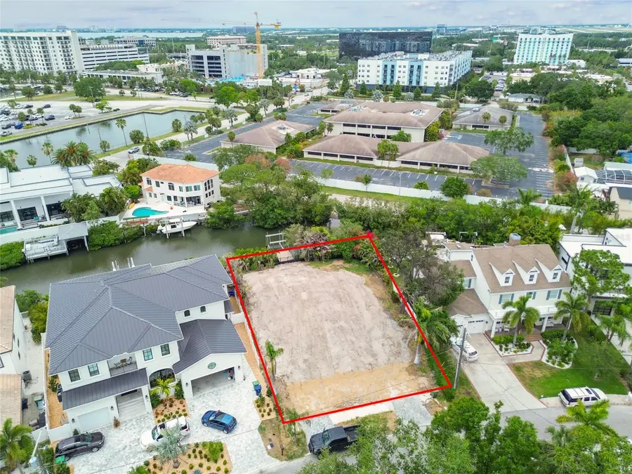 17 W Spanish Main Street, Tampa, FL 33609 - Image #2