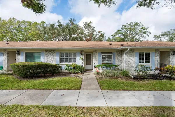 2238 Lark Circle W #D, PALM HARBOR, FL 34684