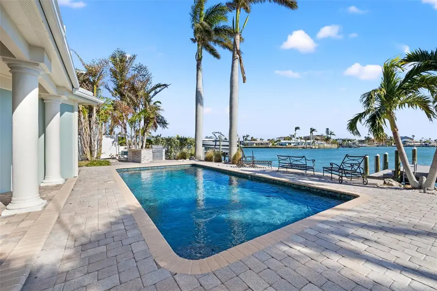 17077 Dolphin Drive, North Redington Beach, FL 33708 - Image #3