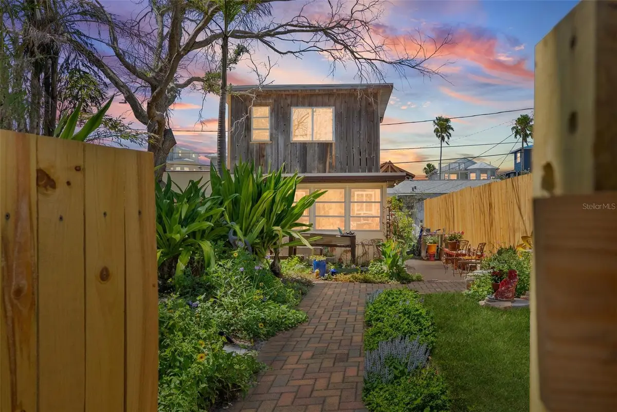 44 77th Avenue, Treasure Island, FL 33706 - Image #1