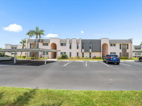 213 Fernwood Circle #213, SEMINOLE, FL 33777