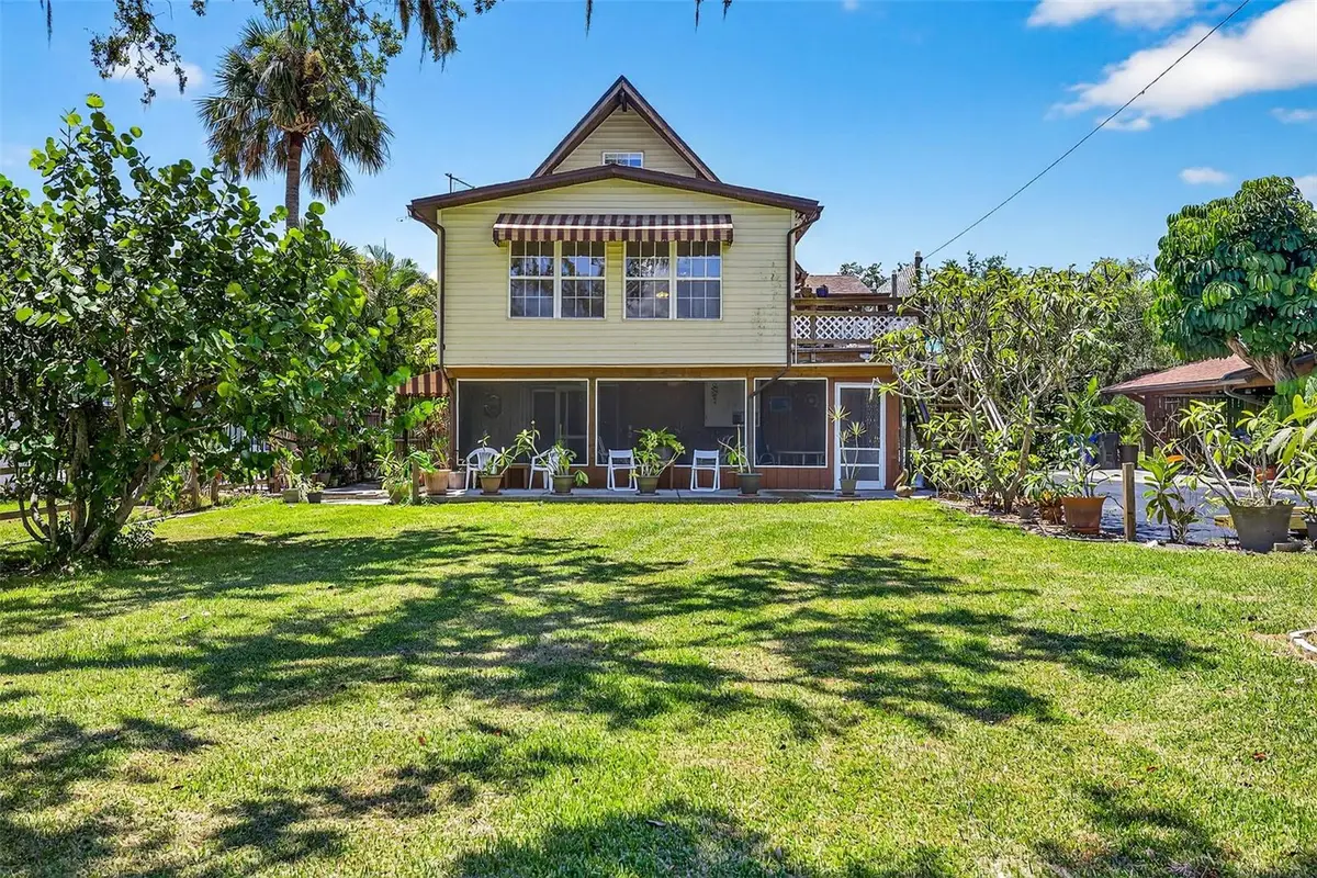 606 Dickman Drive Sw, Ruskin, FL 33570 - Image #1