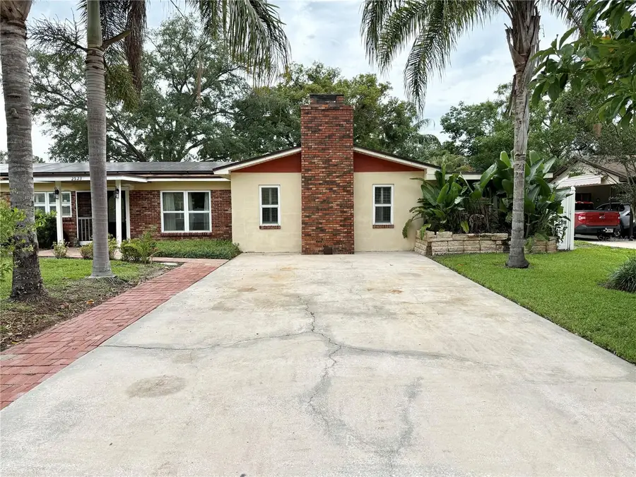 2523 Krueger Lane, Tampa, FL 33618 - Image #3