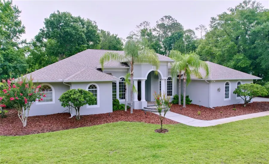 27511 Hialeah Way, Wesley Chapel, FL 33544 - Image #2