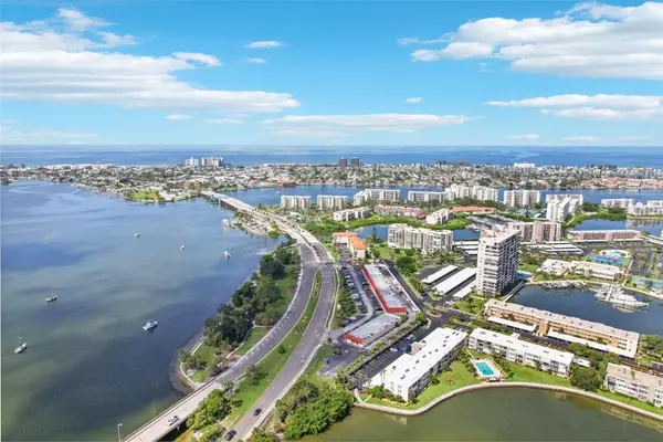 7400 Sun Island Drive S #802, SOUTH PASADENA, FL 33707