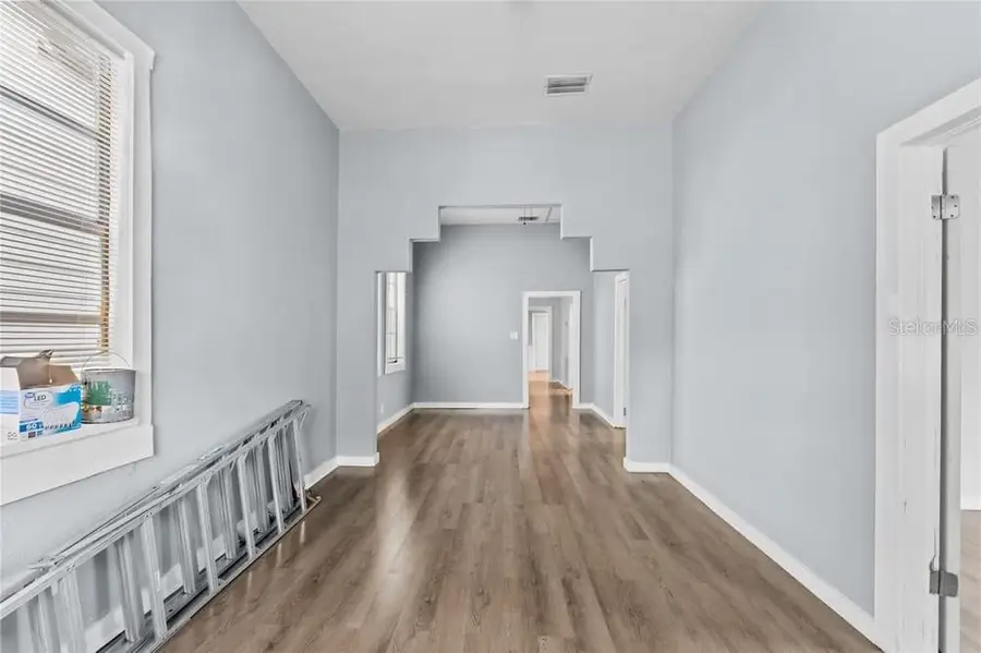 2320 W Walnut Street, Tampa, FL 33607 - Image #3