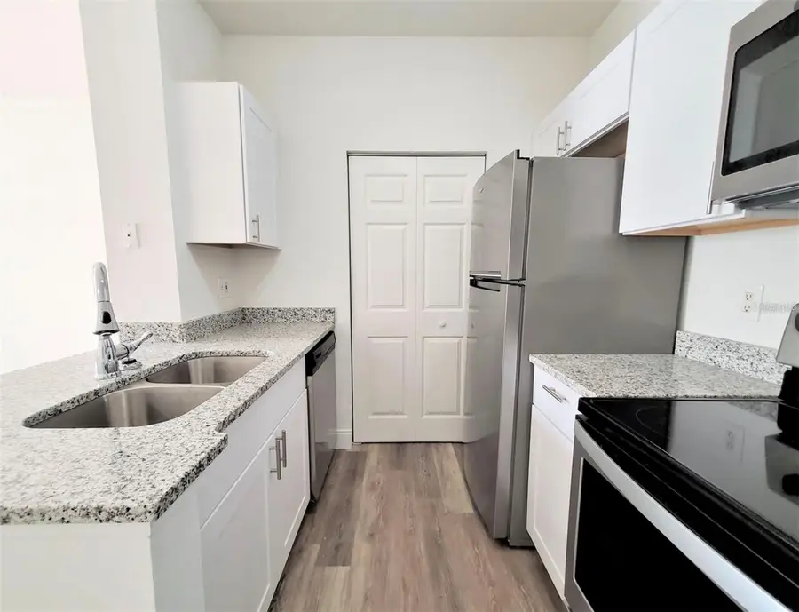 2572 Robert Trent Jones Drive #1235, Orlando, FL 32835 - Image #2