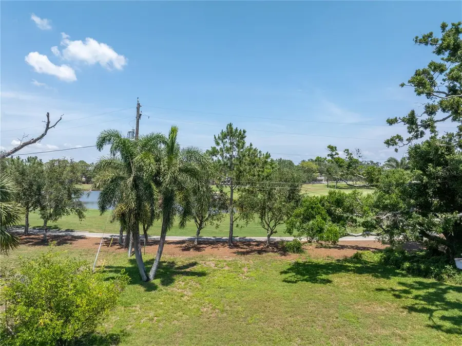 167 Almedo Way Ne, Saint Petersburg, FL 33704 - Image #3