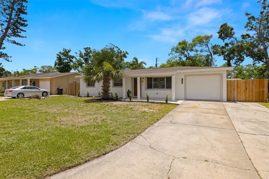 2066 62nd Pl S, Saint Petersburg, FL 33712 - Image #2