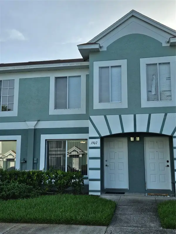 1907 Fluorshire Drive, BRANDON, FL 33511