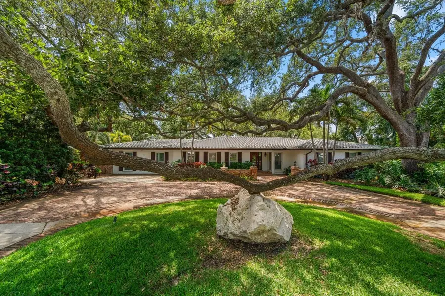 7 Rosery Lane, Belleair, FL 33756 - Image #3