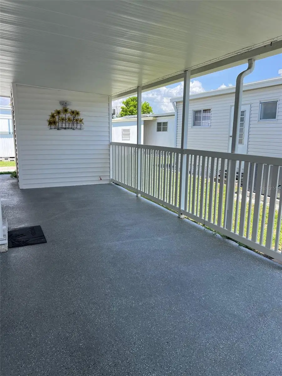 36 Thatch Palm Street E, Largo, FL 33770 - Image #3