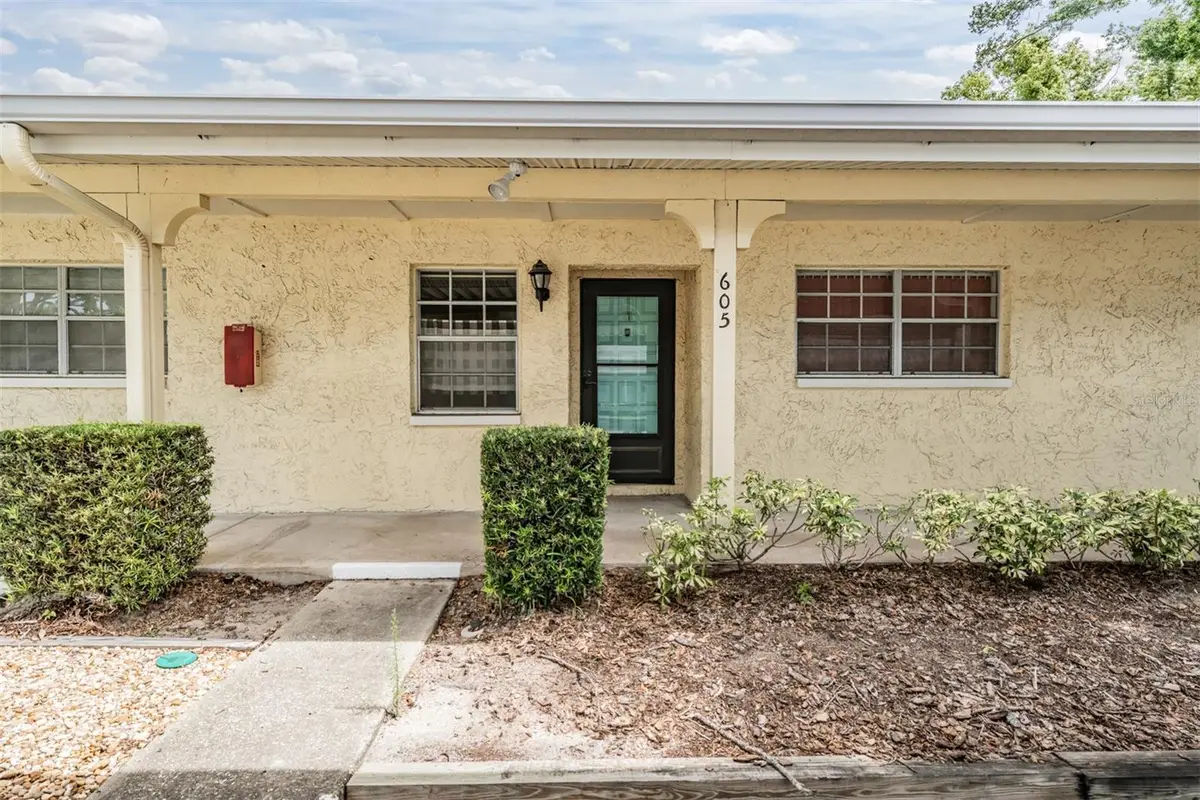 2465 Northside Drive #605, Clearwater, FL 33761 - Image #1