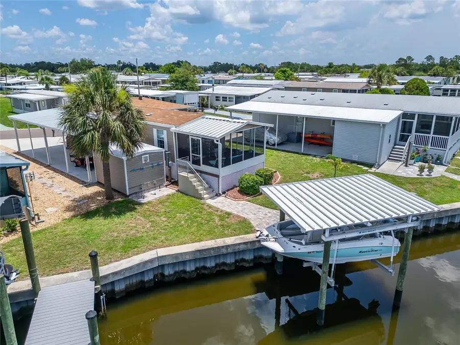 108 W Saint Annes Circle, Apollo Beach, FL 33572 - Image #3