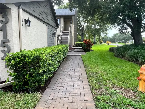 3151 Landmark Drive #115, CLEARWATER, FL 33761