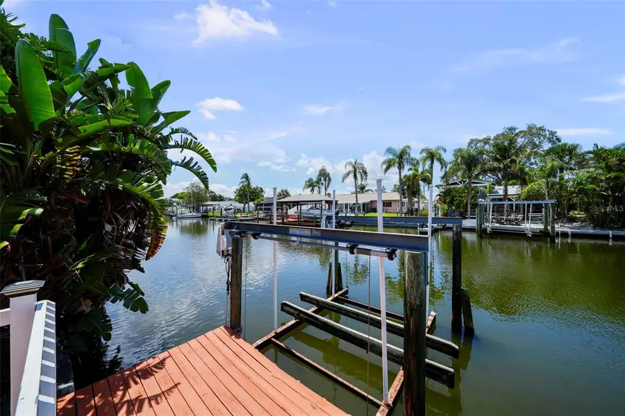 8718 Tahiti Lane, Tampa, FL 33615 - Image #2