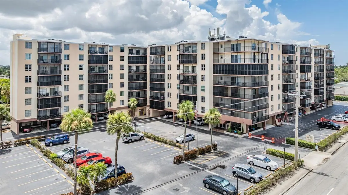 2901 26th Street W #301, Bradenton, FL 34205 - Image #1