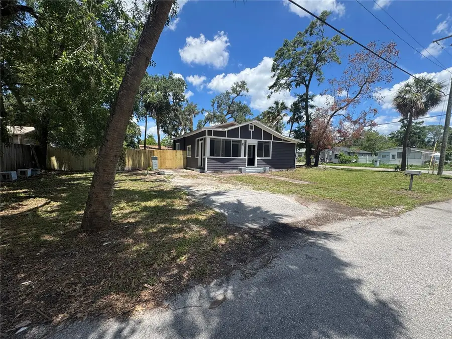 8018 Mulberry Street, Tampa, FL 33604 - Image #2