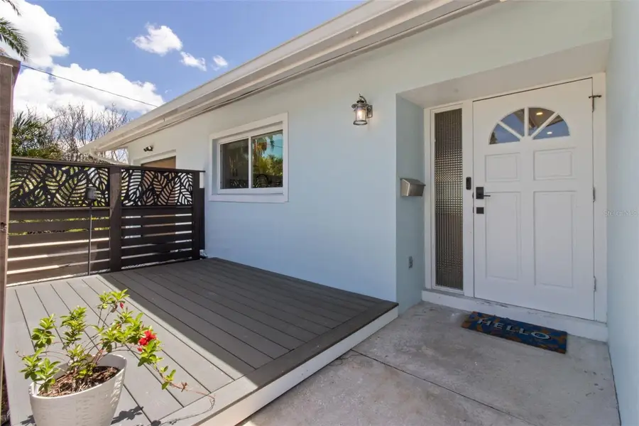 2 79th Street S, Saint Petersburg, FL 33707 - Image #3