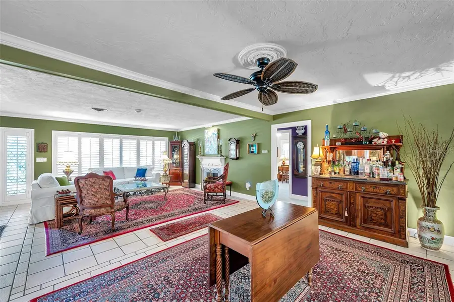 3898 49th Avenue S, Saint Petersburg, FL 33711 - Image #3