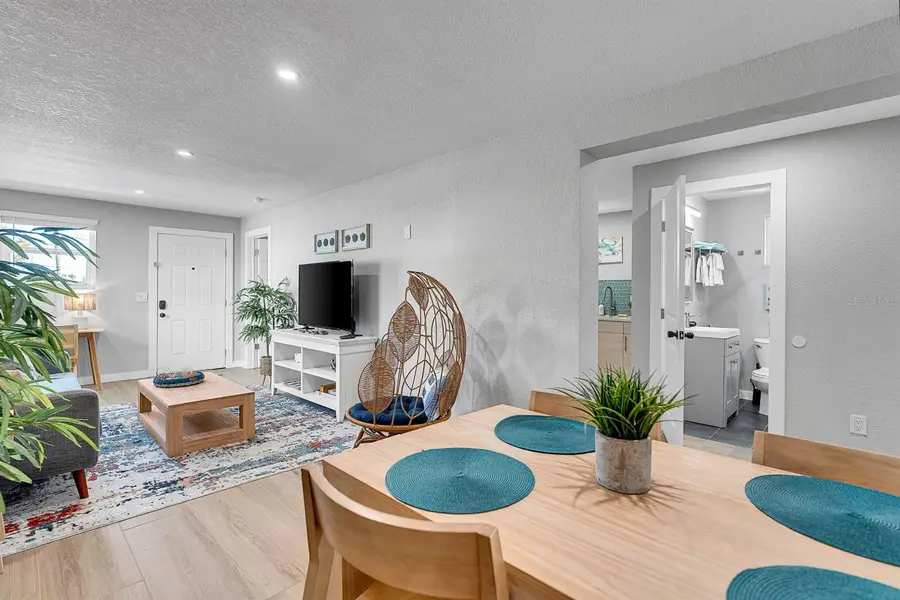 122 Coral Avenue, Redington Shores, FL 33708 - Image #3