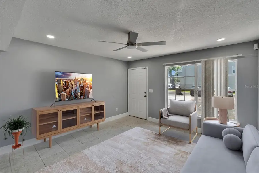 6601 121st Avenue #I, Largo, FL 33773 - Image #2