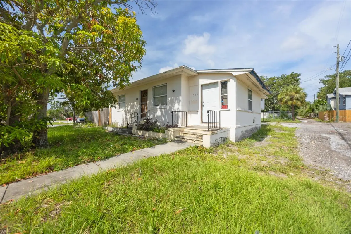 1919 Dr Martin Luther King Jr Street S #J, Saint Petersburg, FL 33705 - Image #1