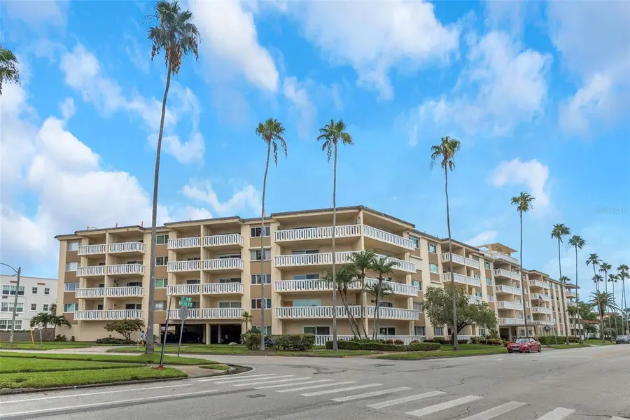 1200 N Shore Drive Ne #205, Saint Petersburg, FL 33701 - Image #2