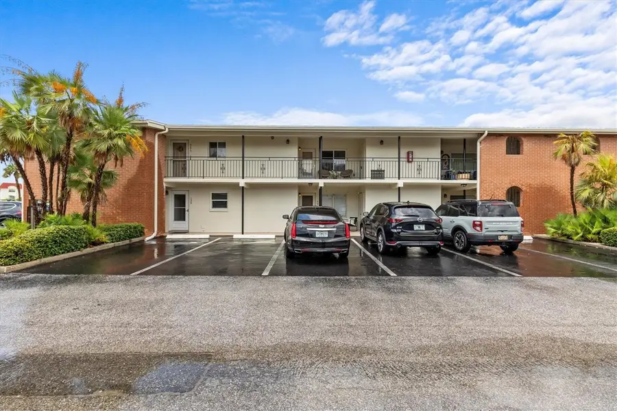 4540 Overlook Drive Ne #246, Saint Petersburg, FL 33703 - Image #2