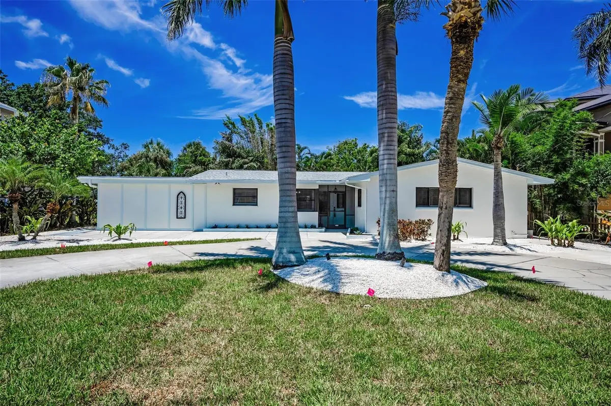 112 Peterson Lane, Palm Harbor, FL 34683 - Image #1