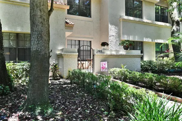 269 Los Prados Drive #1011, SAFETY HARBOR, FL 34695